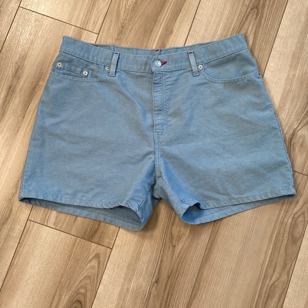Levi’s Shorts - size 16